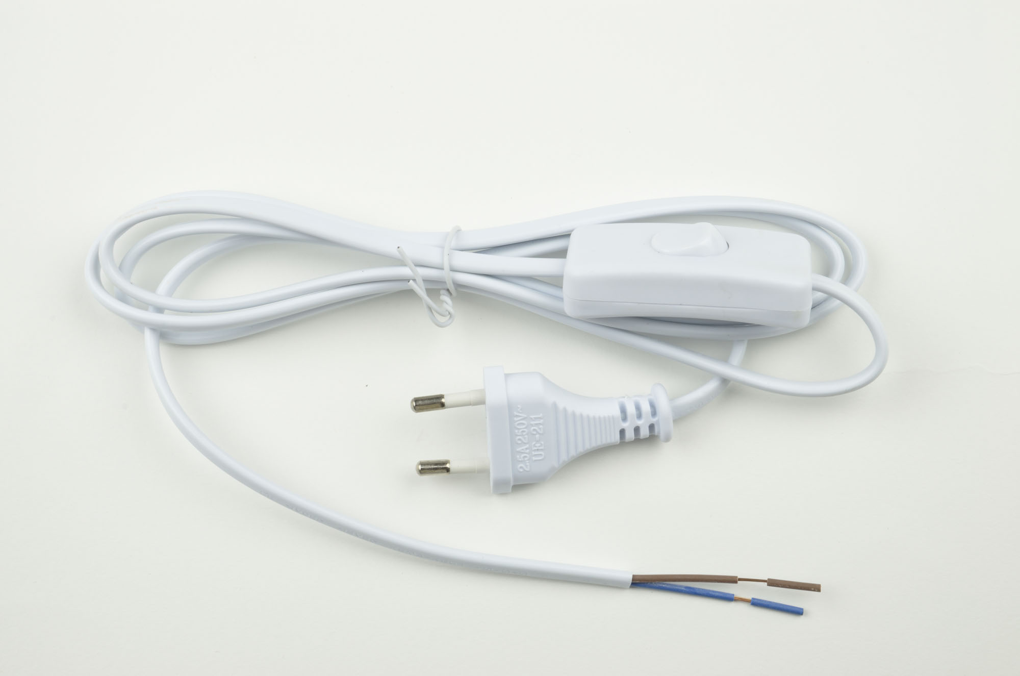 UCX-C10/02A-170 WHITE